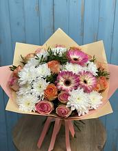 Букет гармония природы в поселке имени Цюрупы Букет цветов из:  Розы, Герберы и Хризантемы в поселке имени Цюрупы
