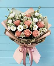 Букет олимп в поселке имени Цюрупы Букет цветов из:  Розы, Альстромерии и Лизиантусы в поселке имени Цюрупы