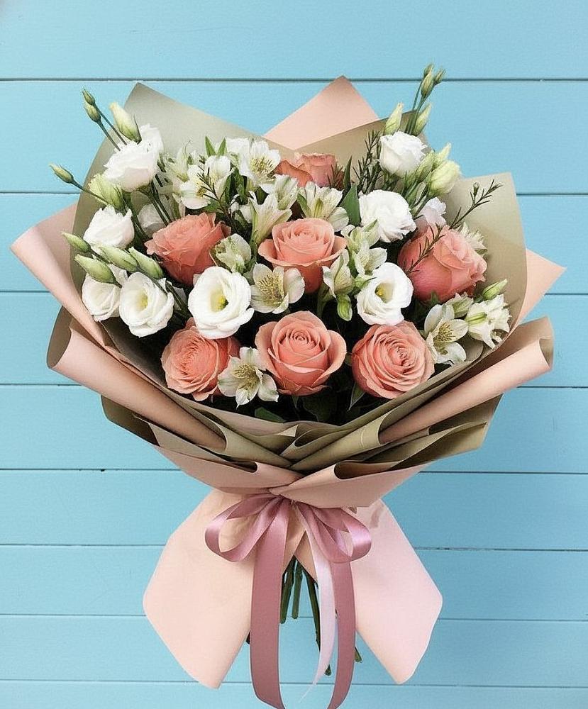 Букет олимп в поселке имени Цюрупы Букет цветов из: Розы, Альстромерии и Лизиантусы в поселке имени Цюрупы