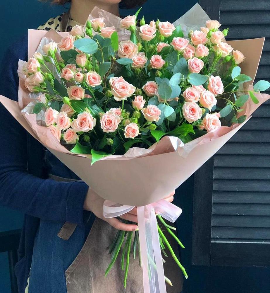 Букет роз Удовольствие в поселке имени Цюрупы Букет Удовольствие в поселке имени Цюрупы