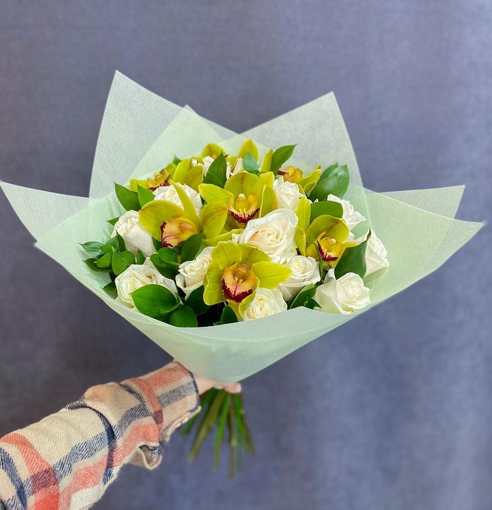 Букет лимончелло в поселке имени Цюрупы Букет цветов из: Орхидеи и Розы в поселке имени Цюрупы