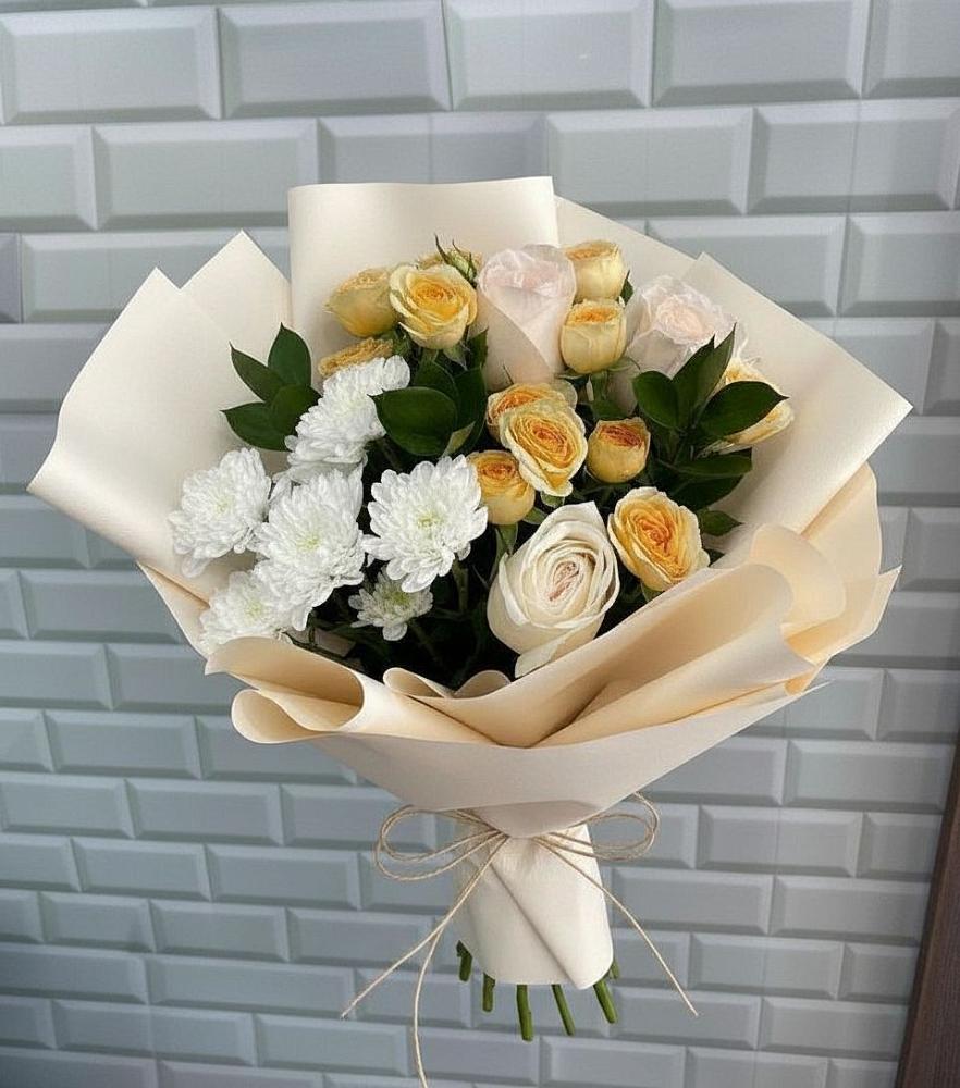 Букет цветов из: Розы и Хризантемы в поселке имени Цюрупы