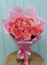 Букет 15 Розовых роз Равель в поселке имени Цюрупы